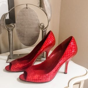 Enzo Angiolini red leather snakeskin heels 10.5